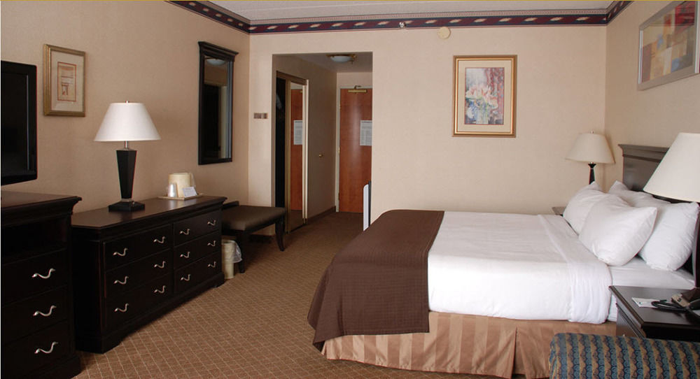The Plaza Hotel & Suites Winona Luaran gambar