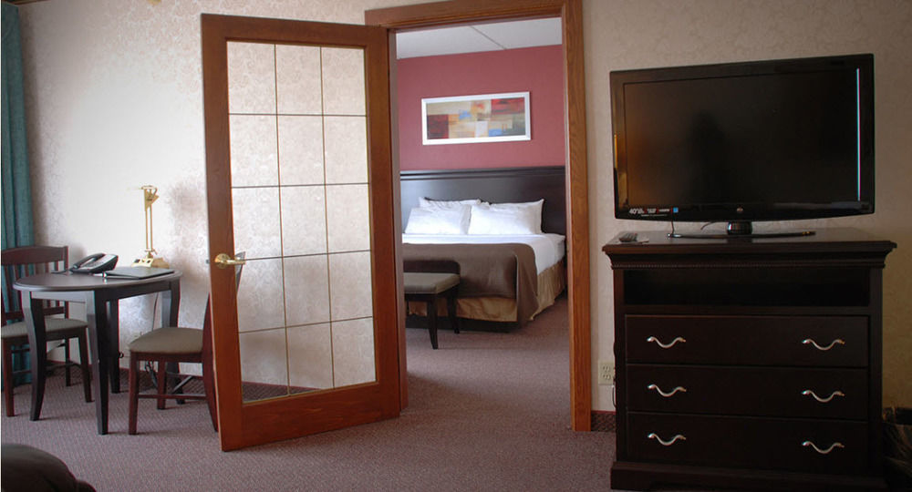 The Plaza Hotel & Suites Winona Luaran gambar